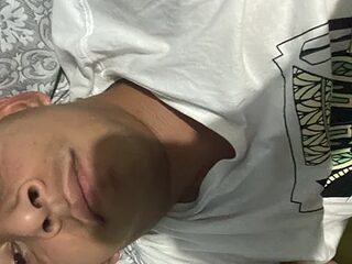 JoseShots69 live webcam thumbnail