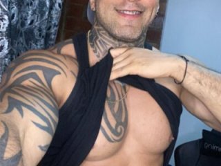 JoshRigby live webcam thumbnail