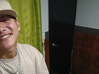 JoyedRinging live webcam thumbnail