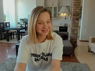 joana_beatris live webcam thumbnail