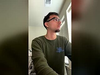 jonax11_ live webcam thumbnail