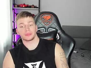joni_cute live webcam thumbnail