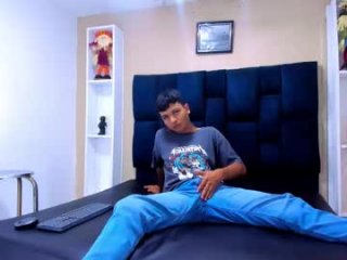 joseph_gonzalez live webcam thumbnail