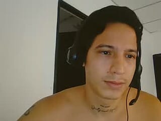 joseph_hotter live webcam thumbnail