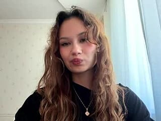 joycelynstoa live webcam thumbnail
