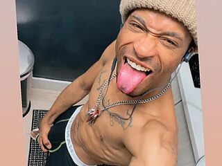 JRNBLU44 live webcam thumbnail