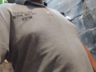 Juan700489 live webcam thumbnail