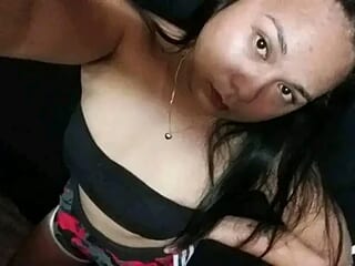 Juanita_banana69 live webcam thumbnail