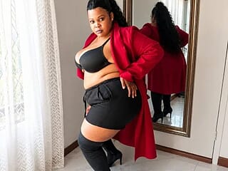 JuicyHoneyXO live webcam thumbnail