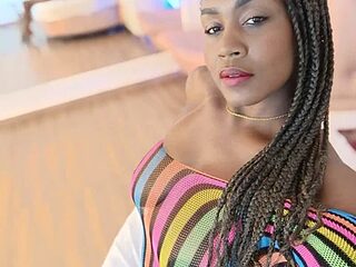 JuicyKendra_ live webcam thumbnail