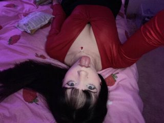 Juicy_MilkX live webcam thumbnail