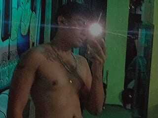 Julio_mam live webcam thumbnail