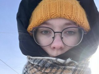 JuneCooper live webcam thumbnail