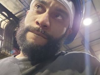 Justahungdad live webcam thumbnail