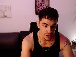 juan023_ live webcam thumbnail