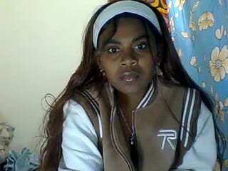 juanah921340 live webcam thumbnail