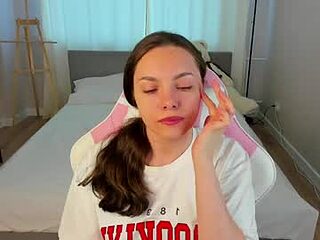 judy_lewis live webcam thumbnail