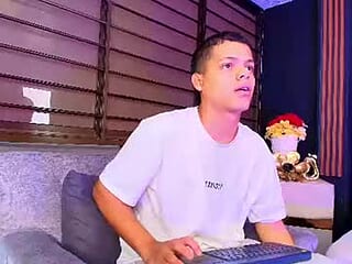 juliansterling___ live webcam thumbnail