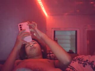 juliaqt30 live webcam thumbnail
