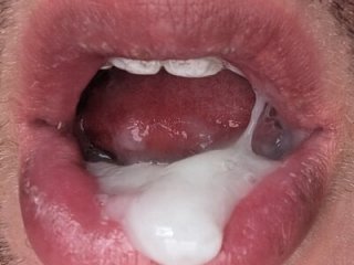 jungerwichserr00 live webcam thumbnail