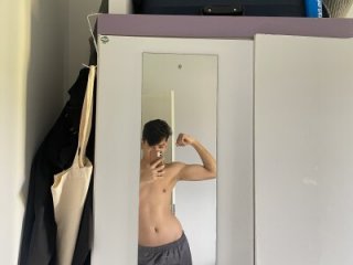 junior29_ live webcam thumbnail