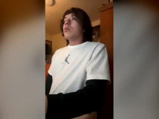 juniorhungdihh live webcam thumbnail