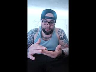 junito69671696 live webcam thumbnail