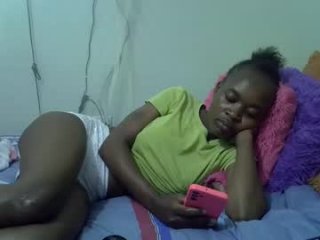 just_nuru live webcam thumbnail