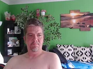 justme_19830331 live webcam thumbnail