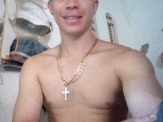 Karalxxx live webcam thumbnail