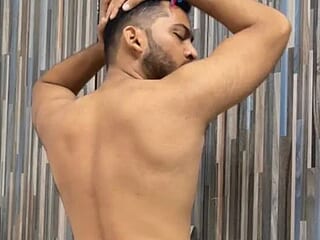 Karanveer2 live webcam thumbnail