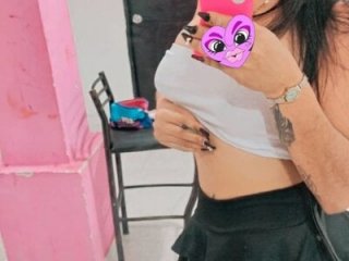 Karen_Mio live webcam thumbnail