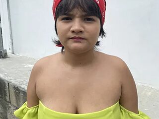Karina_PrettyHot69 live webcam thumbnail