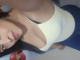 Karleth_jezz live webcam thumbnail