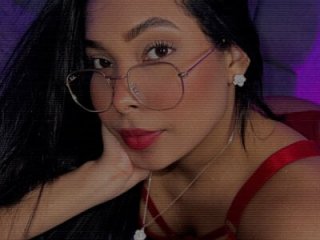 KarolRojas_22 live webcam thumbnail