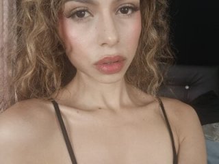 Karolgood3 live webcam thumbnail