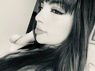 Kathe_Bms_ live webcam thumbnail