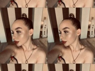 KatrinKatana_ live webcam thumbnail