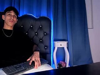 kael_dominus live webcam thumbnail