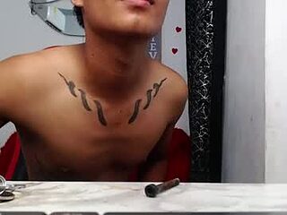 kael_fox live webcam thumbnail