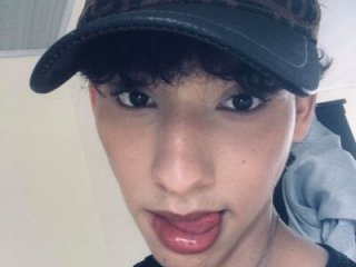 kalet-skinny live webcam thumbnail