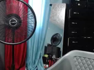 kandikaae live webcam thumbnail