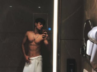 karan72819 live webcam thumbnail