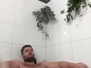 karelfryda33 live webcam thumbnail