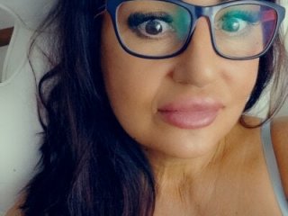 karenncougar live webcam thumbnail