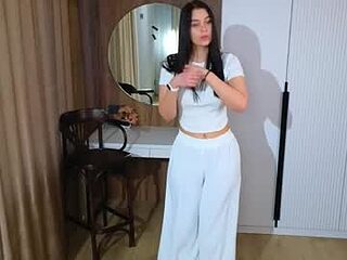 karimaberdes live webcam thumbnail