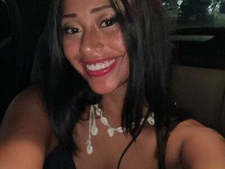 karolcolombia21 live webcam thumbnail