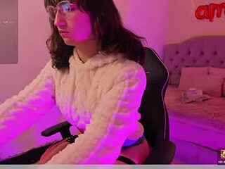 katherine_tay live webcam thumbnail