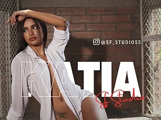 katia_foxxx_ live webcam thumbnail