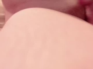 katie_8441 live webcam thumbnail